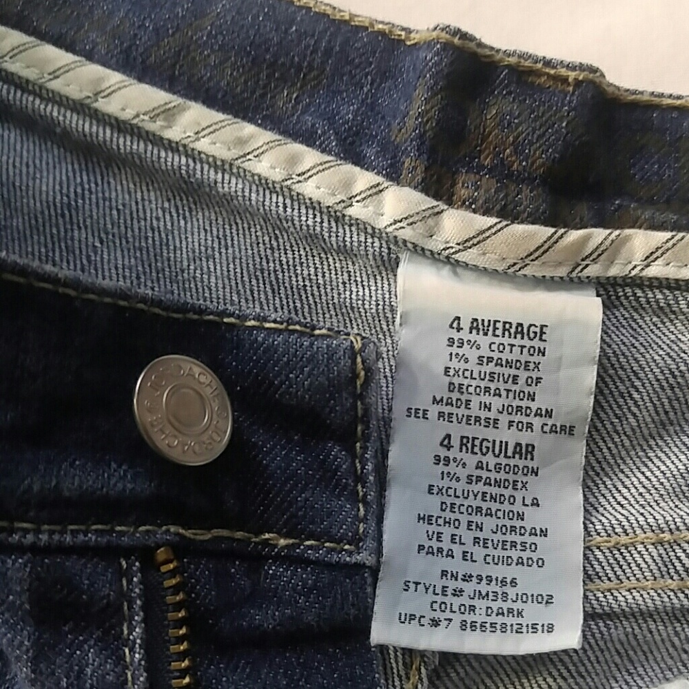 Shorts - Picture 4 of 6